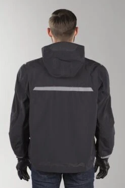 Giacca Antipioggia Macna Refuge Nero -Richa Negozio online 3a7cec8db9d6c2ec7556432376a3864d8a02baa1 1 095912 1 50