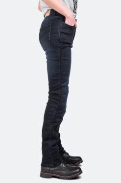 Jeans Moto Donna Course Burnout Rinforzati In Aramide Slim Fit Blu Scuro 13 Jeans Moto Donna Course Burnout Rinforzati In Aramide Slim Fit Blu Scuro -Richa Negozio online 92e8f05c2440492a9240f907fcb340e3 1 PIA 121079 9 40